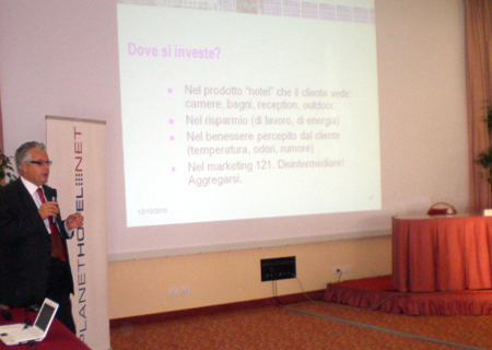 Raffaello Zanini durente il Convegno HOTEL EXPERIENCE di PLANETHOTEL.NET a Santa Margherita Ligure