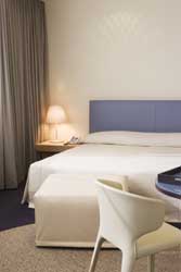 T Hotel Cagliari - Progettazione camera hotel - Studio Architettura Marco Piva